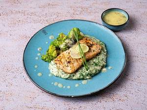 Crispy Skin Salmon With Broccoli And Spinach