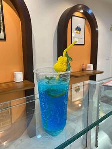 Blue Curacao Mojito