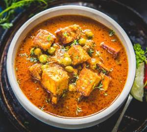 Matar Paneer