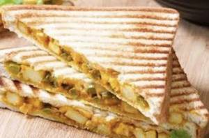 Kadhai Paneer Korma Sandwich