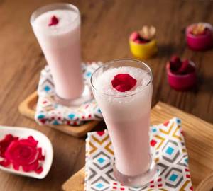 Rose lassi