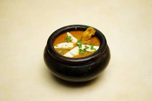Chicken Matka Masala