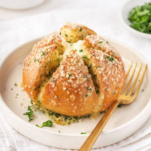 Korean Cream Cheese Garlic Bun