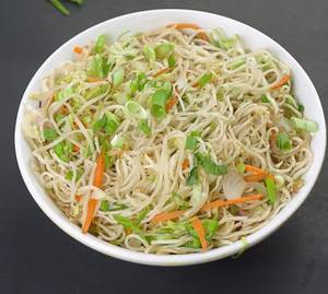 Veg Hakka Noodles