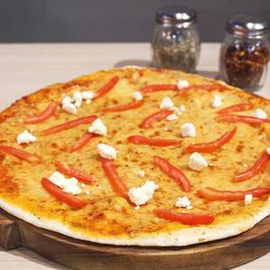 Tomato And Feta Cheese Pizza