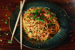 Veg Garlic Chowmein