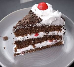 Black Forest Pastry Eggless
