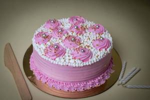 Strawberry Cake (500 Gms] Eggless