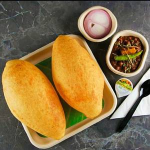 Chole Bhature [2 Bhature]