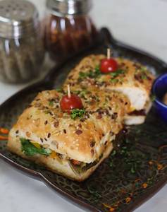Pesto Paneer Multigrain Panini
