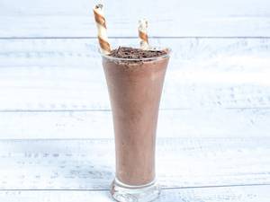 Cad B Thick Shake