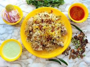 Chicken Biryani Half (2 Pcs)+ Gravy 150 Ml