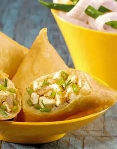 Paneer Tikka Samosa (1 Pc)