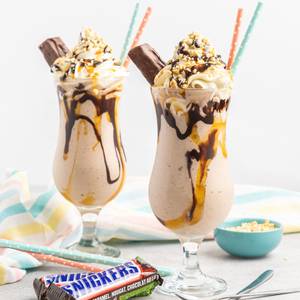 Snickers Chocolate Shake