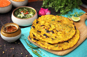 Dhabba Dal With Laccha Parantha (1 Pc)