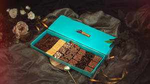 Assorted 24 Pcs Brownie Box