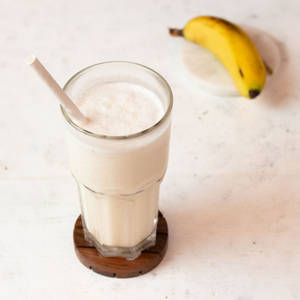 Banana Lovers Milkshake (380ml)