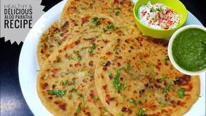 Aloo Paratha [ 4 Pcs ] With Curd & Chatani  