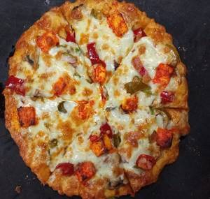 Paneer Peri Peri Pizza