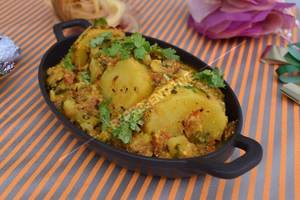 Dum Aloo Kashmiri