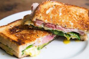 Ham & Cheese Sandwich (foccaica Bread)