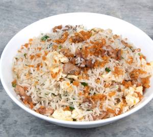 Burnt Garlic Chicken Fried Rice