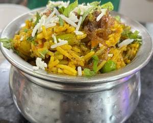 Veg Dum Biryani  [200gm]
