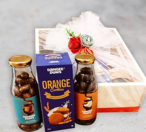 Hamper  2 Panning 1 Cookie Square Crate