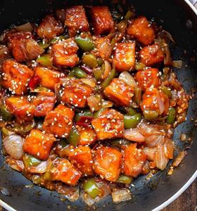 Chilli Paneer Dry  6 Pcs