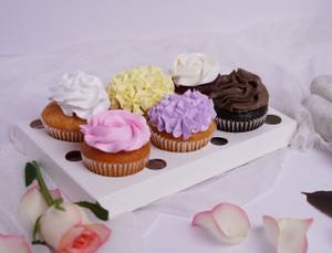 Eggfree Assorted Cupcakes [Pack Of 6]
