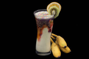Happy Drink Smoothie (Kiwi , Bananan , Orange )