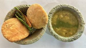 Kachori With Sabji (2pc)