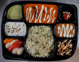 Deluxe Non Veg Thali