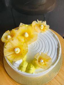 Pineapple Cake