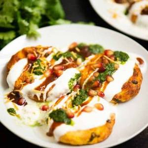 Aloo Tikki Chaat