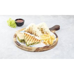 Crispy Aloo Tikki Grill Sandwiche