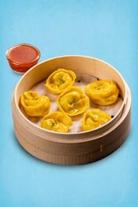 Steamed Corn & Cheese Momos With Momo Chutney