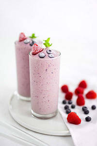 Berry Blast Thick Shake