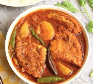 Egg Omelette Curry (Homestyle Simple)