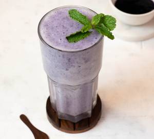Black Currant Lassi