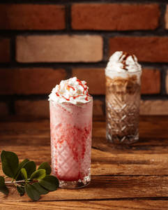 Strawberry Shake