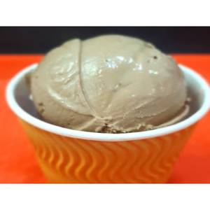 Chocolate Ice Cream Family Serve (Serve Six)