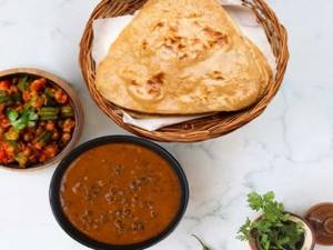 Plain Paratha With Aloo Gravy