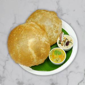 Poori With Yellow Curry