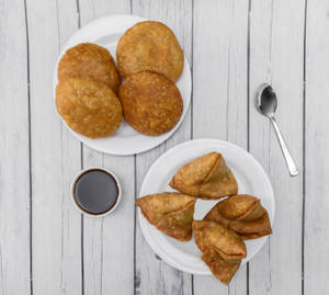 Samosa [6 Pieces] + Kachori [6 Pieces] 