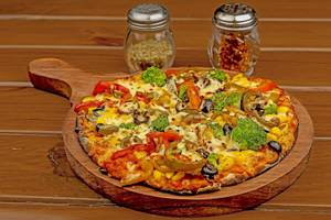 Country Special Pizza
