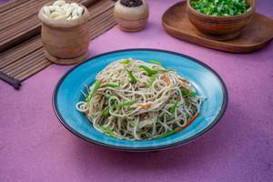 Veg Chinese Hakka Noodles