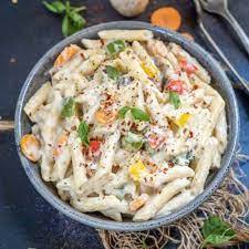 White sauce pasta