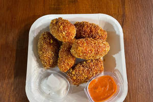 Veg Crunchy Fried Momos [6 Pieces]