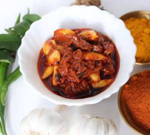Garlic pickle (250grams)